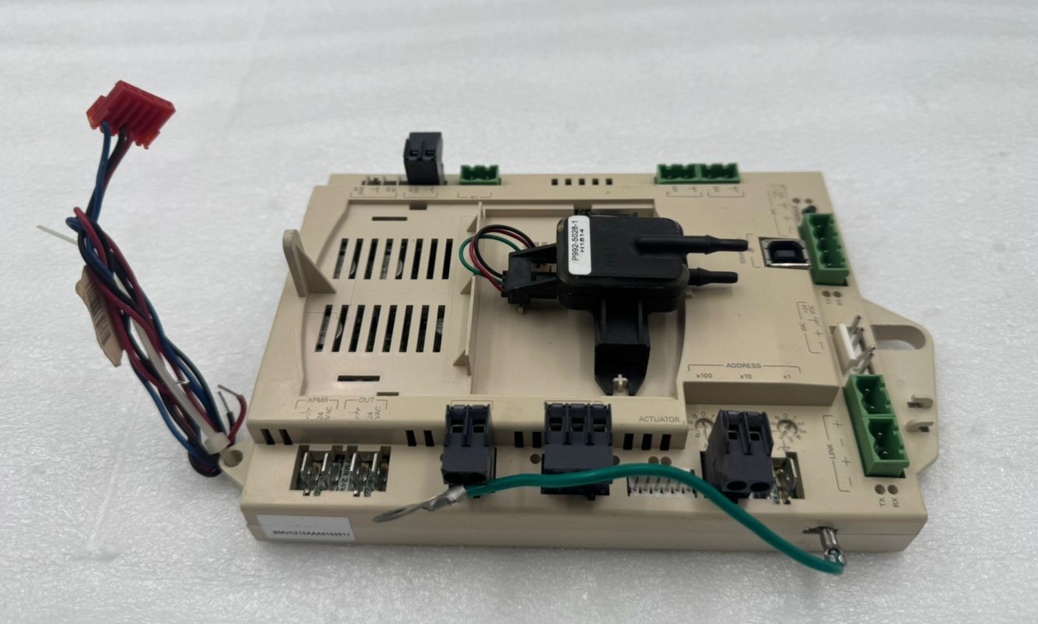 TRANE UC210 BMUC210AAA0100011 CONTROLLER