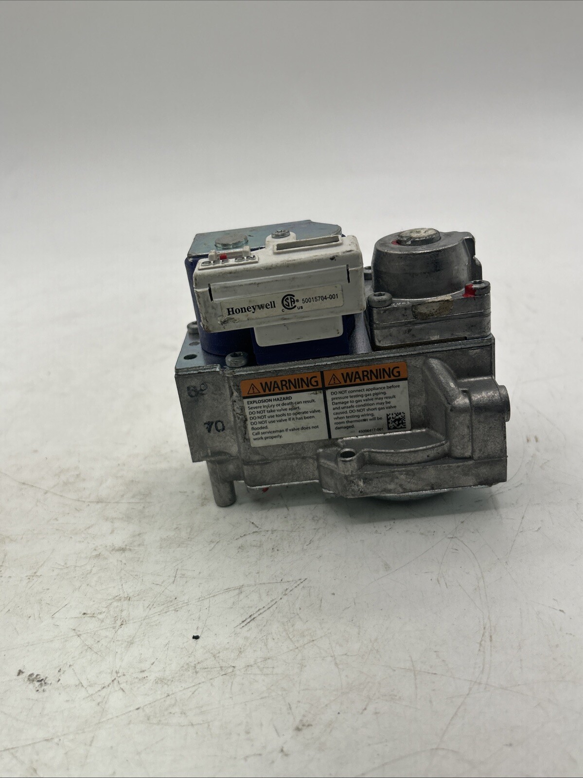 HONEYWELL VK8115V GAS VALVE Untested See Pics 30 Days Warranty