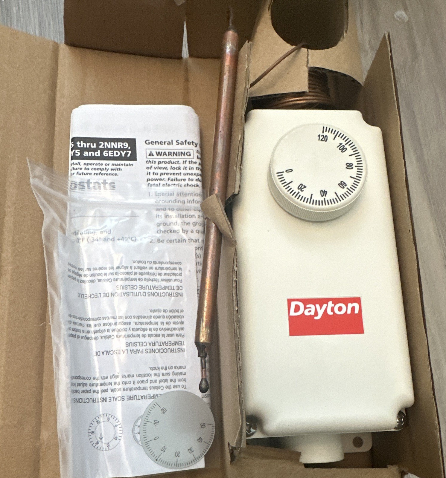 Dayton 2NNR6 Non-Programmable Dial Thermostat, Wall-Mounted, Heat-Off Control