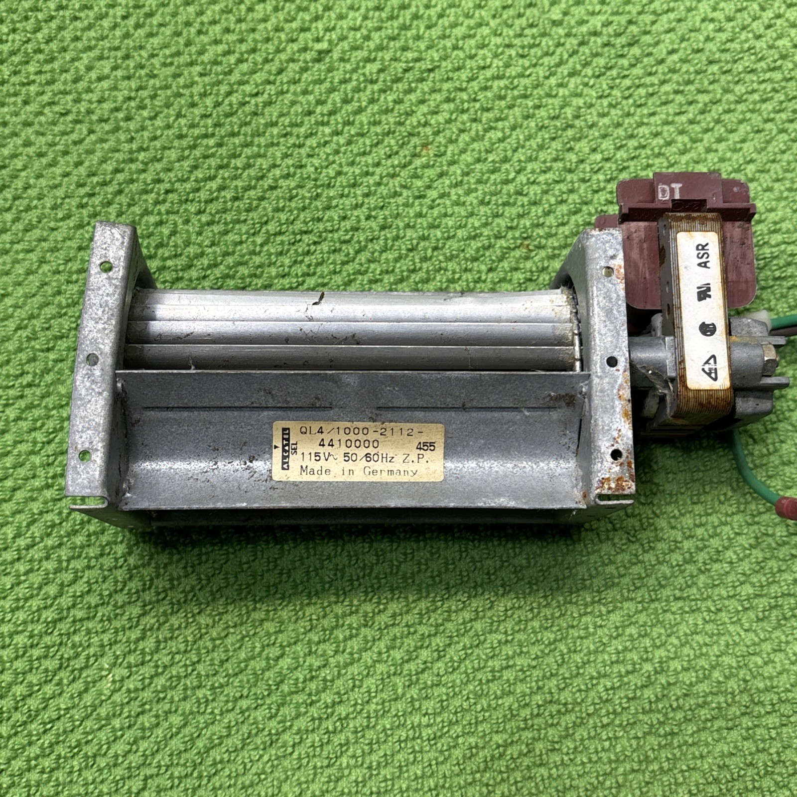 Papst QL4/1000-2112-4410000 Brushless DC Crossflow Blowers 115V – USED