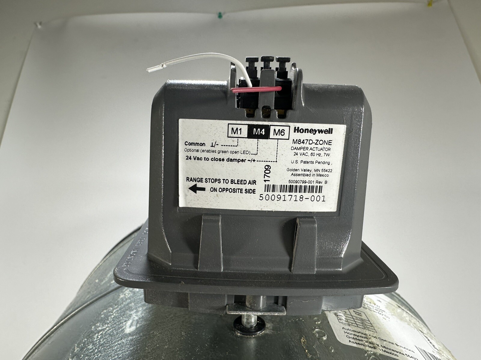 Honeywell ARD14TZ ~ 14in Round Automatic TrueZONE Damper ~ Normally Open