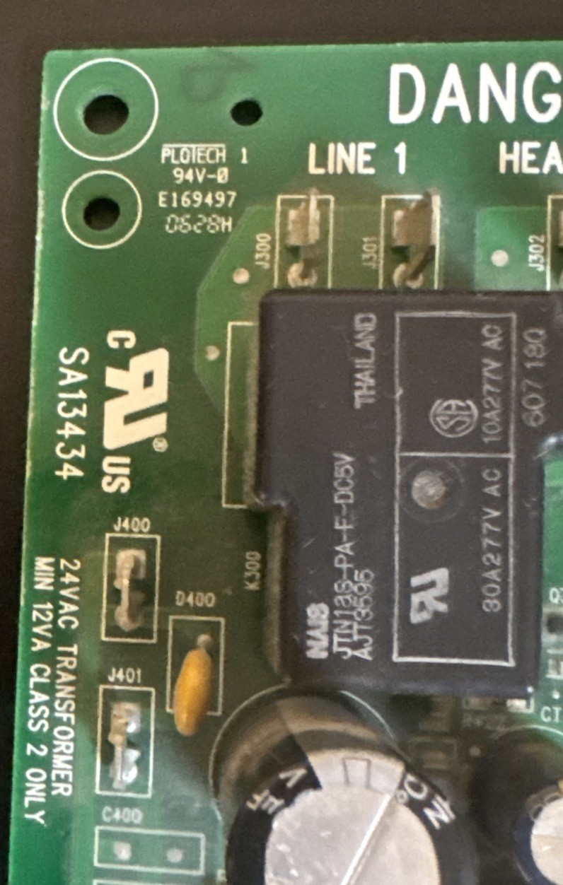 Amana PTAC 0130P00012 m61s Control Board For Knob Style Units.
