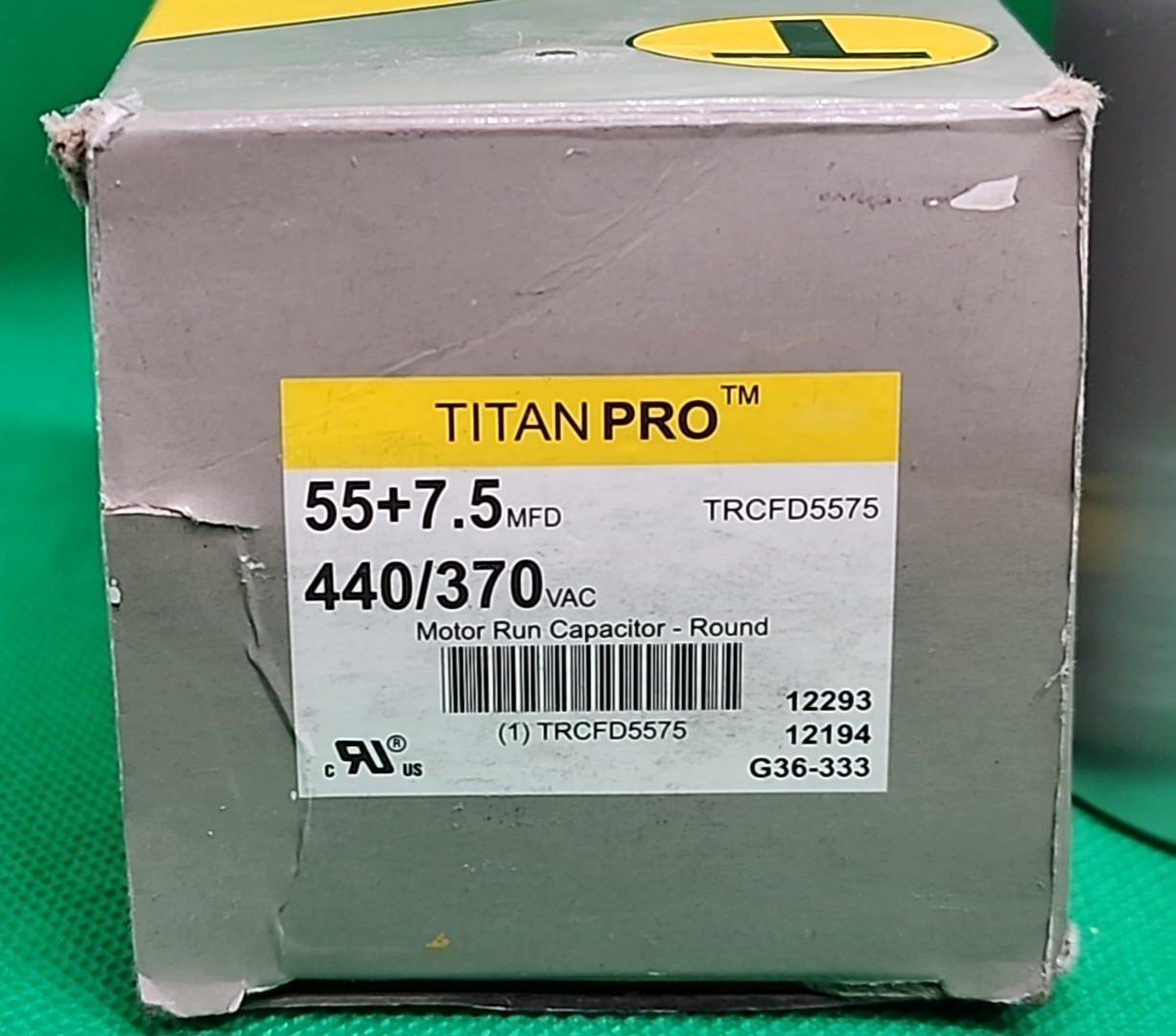 TITAN PRO TRCFD5575 440/370VAC MOTOR RUN CAPACITOR [[2W2-3]