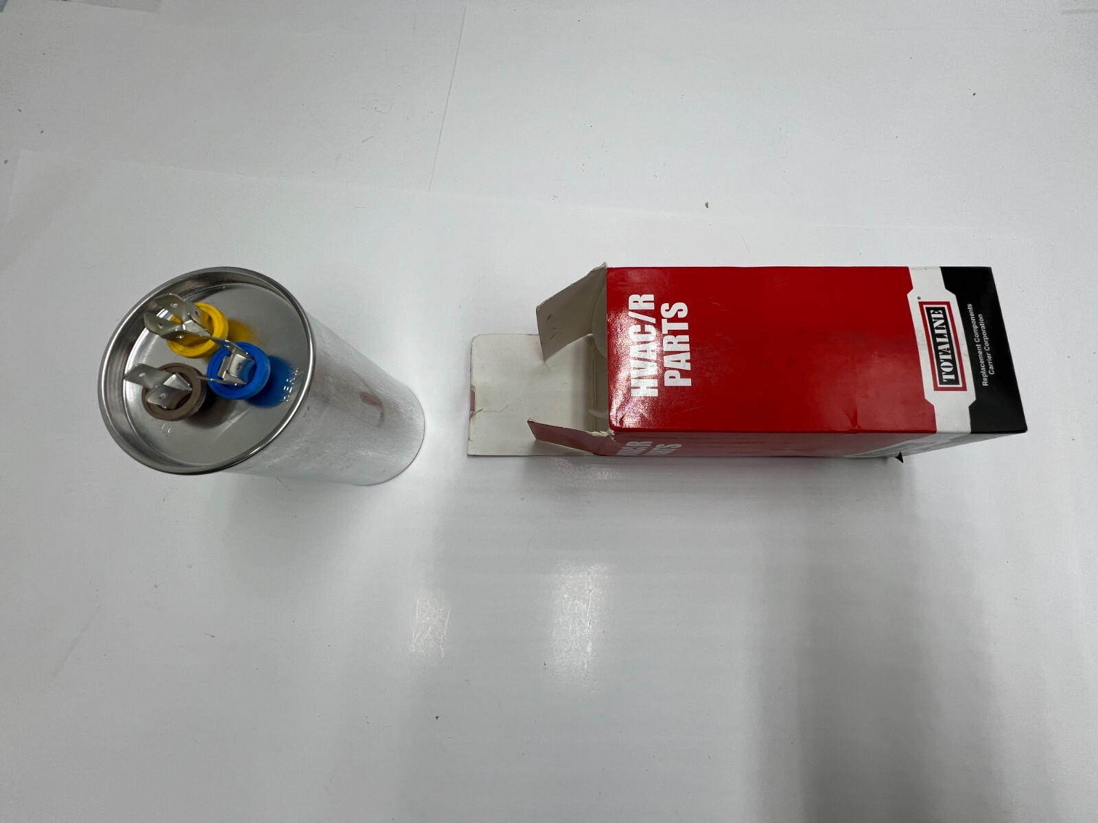 Totaline – Carrier P291-6054R Running Capacitor Round 370/440V Dual 60/5MFD